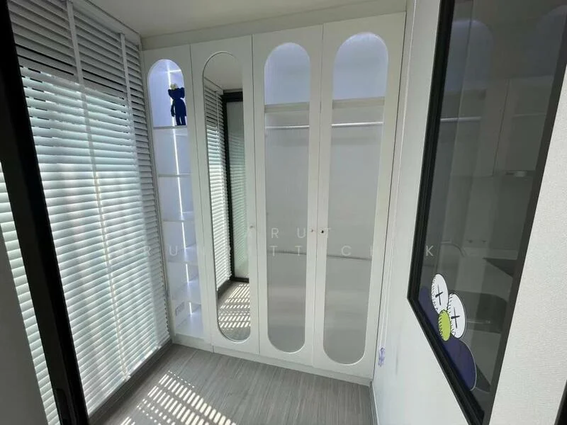 1 Bedroom condo in Life Sathorn Sierra