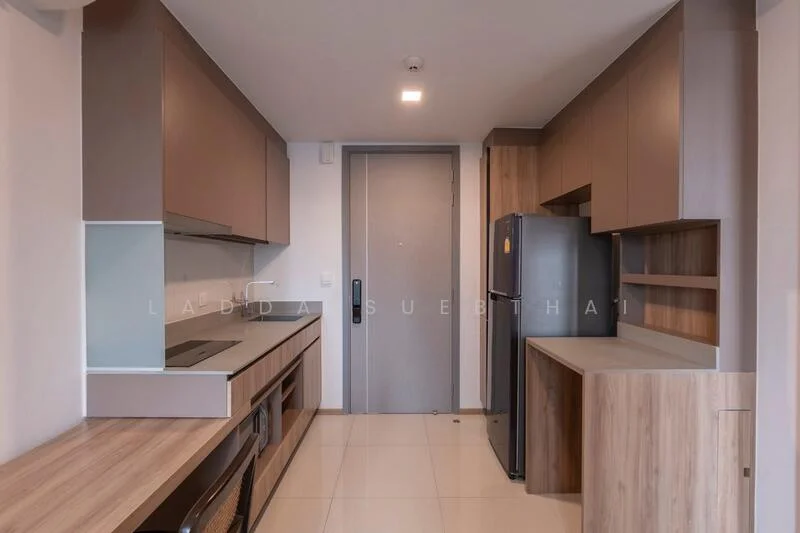 1 Bedroom condo in Taka Haus