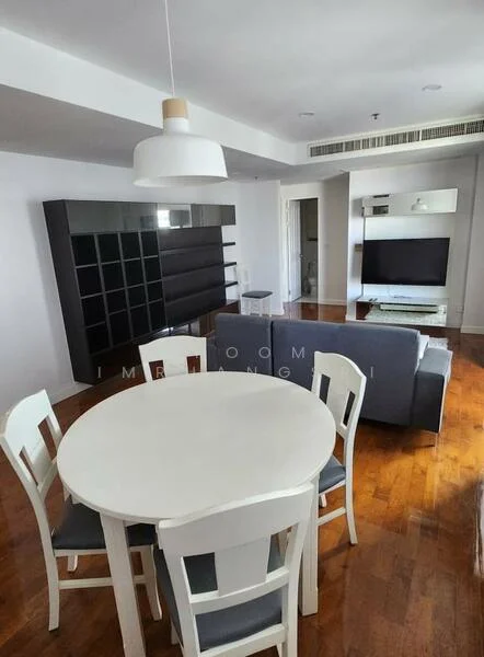 2 Bedroom condo in Baan Siri 31