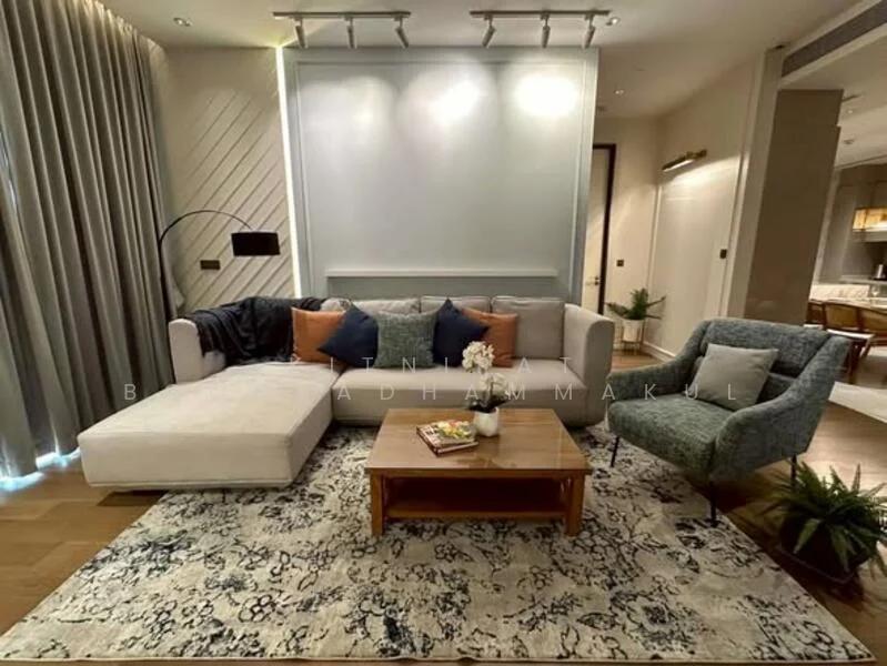 2 Bedroom condo in Kraam Sukhumvit 26