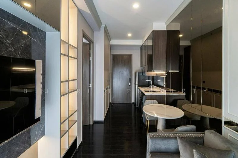 1 Bedroom condo in Park Origin Thonglor