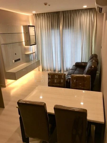 2 Bedroom condo in The Signature by URBANO