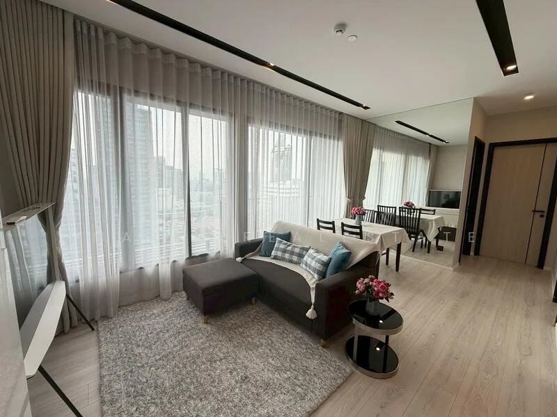 2 Bedroom condo in The Room Phaya Thai