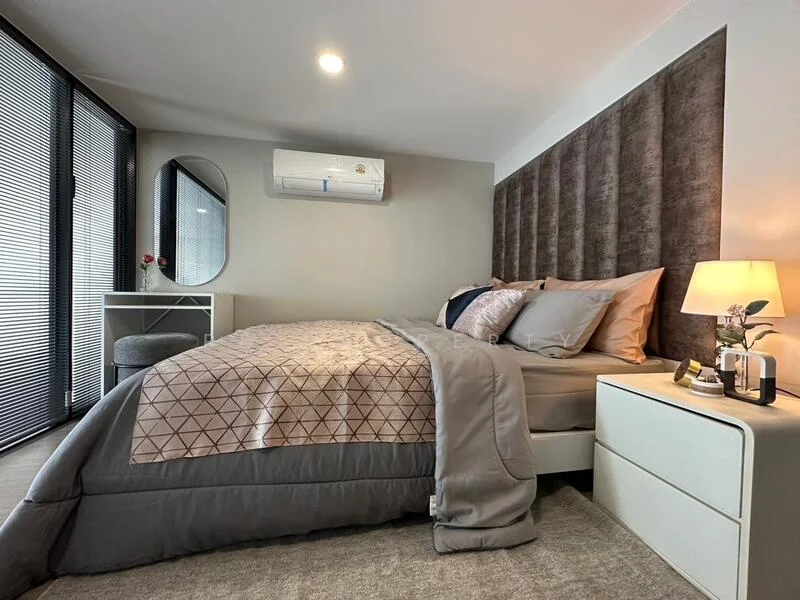 1 Bedroom condo in KnightsBridge Space Sukhumvit-Rama 4