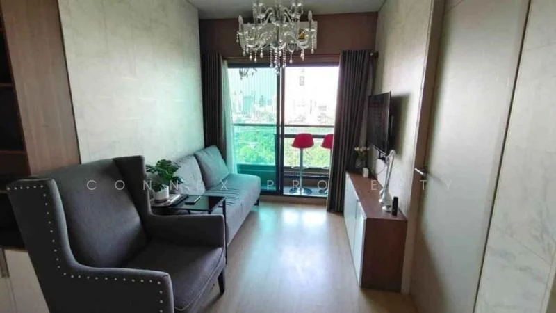 2 Bedroom condo in Lumpini Suite Phetchaburi-Makkasan