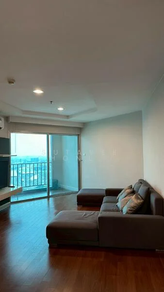 2 Bedroom condo in Belle Grand Rama 9