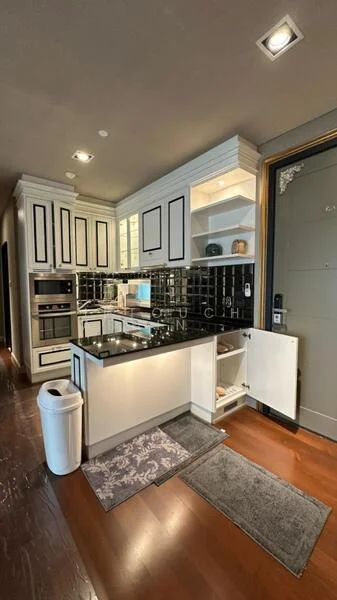 4 Bedroom condo in Ivy Thonglor