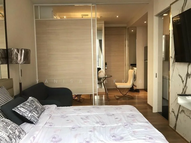 1 Bedroom condo in Park Origin Phrom Phong (Park 24)
