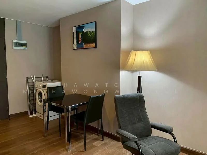 1 Bedroom condo in Noble Remix