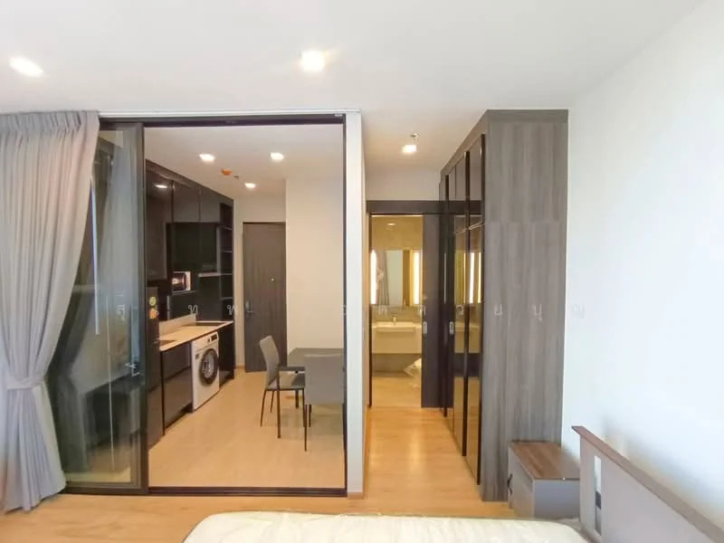 1 Bedroom condo in Noble Around Ari