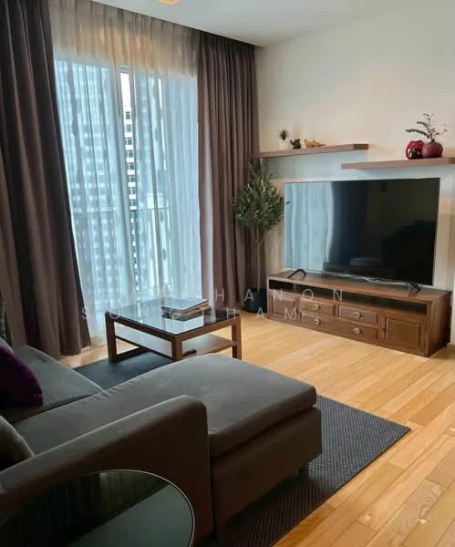 2 Bedroom condo in Siri Residence