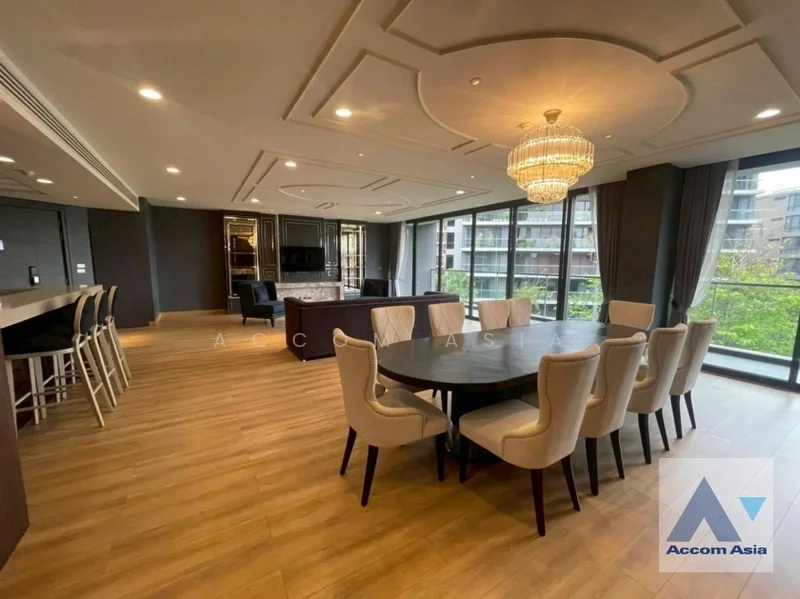 4 Bedroom condo in Park Court Sukhumvit 77