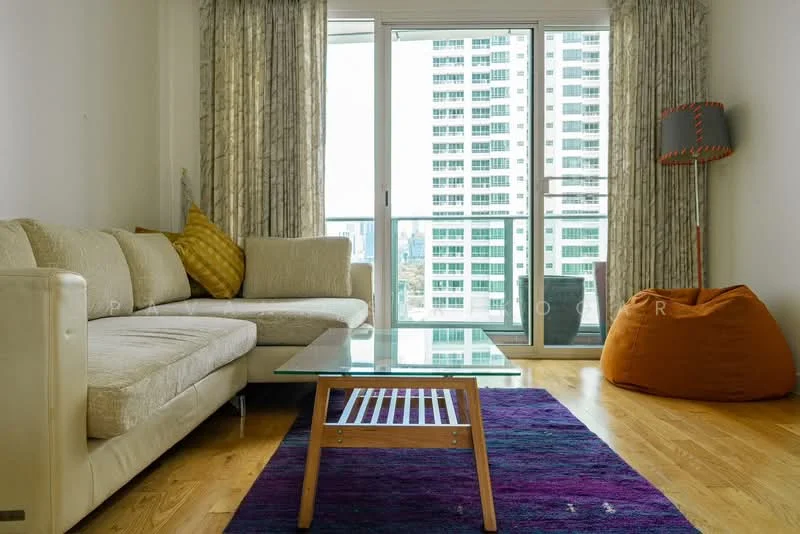 3 Bedroom condo in Millennium Residence