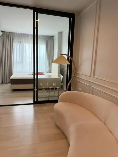 1 Bedroom condo in Life One Wireless