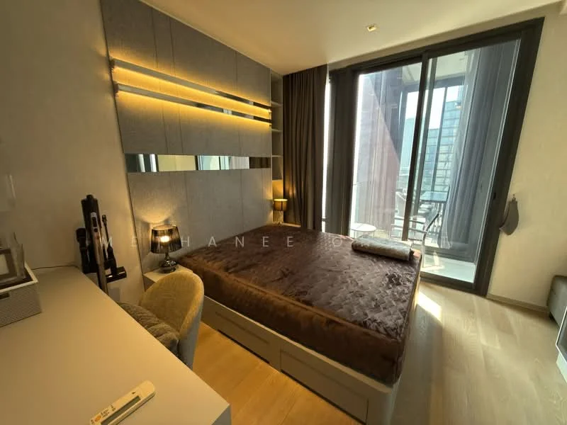 2 Bedroom condo in ASHTON Silom
