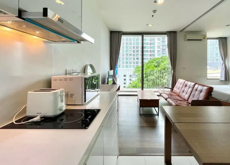 1 Bedroom condo in Nara 9 by Eastern Star