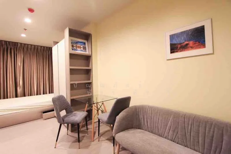 1 Bedroom condo in Life Asoke Hype