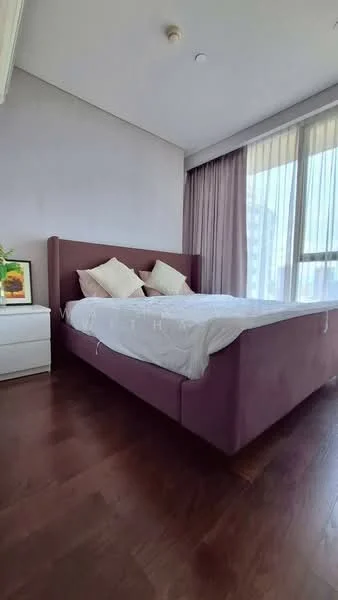 2 Bedroom condo in The Lumpini 24