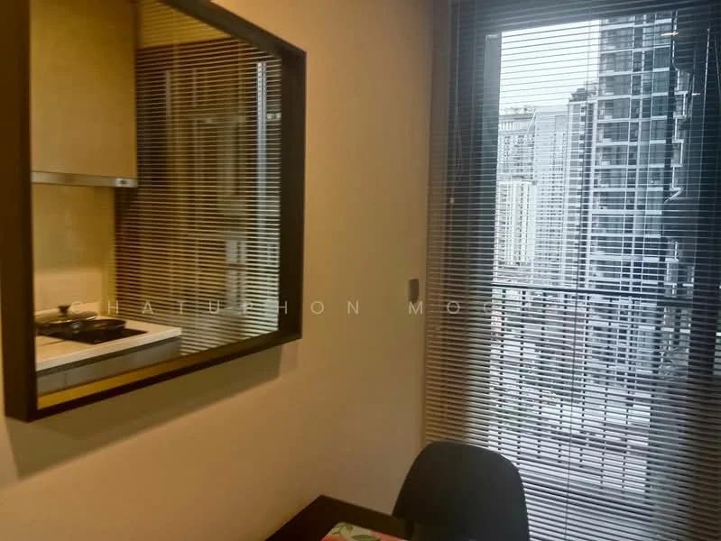 1 Bedroom condo in Life Asoke Hype