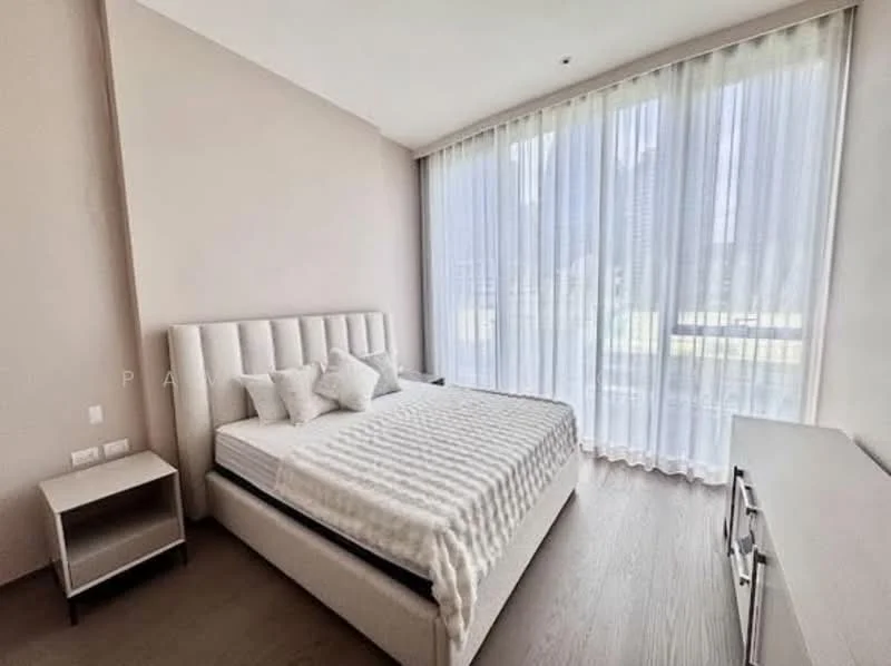 1 Bedroom condo in Scope Langsuan