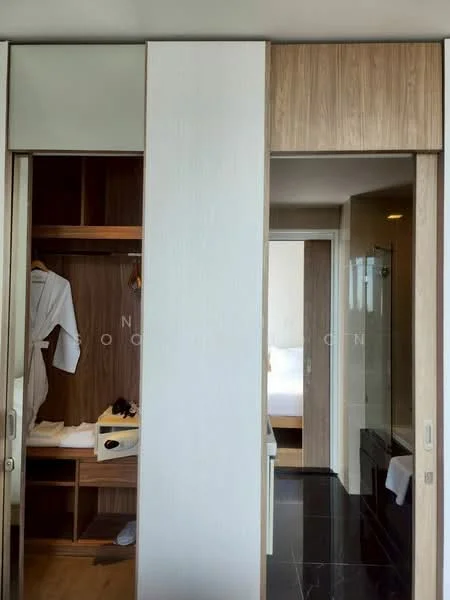 2 Bedroom condo in Park Origin Phrom Phong (Park 24)