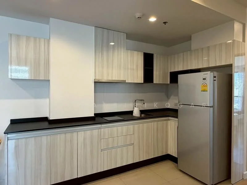 2 Bedroom condo in HQ Thonglor by Sansiri