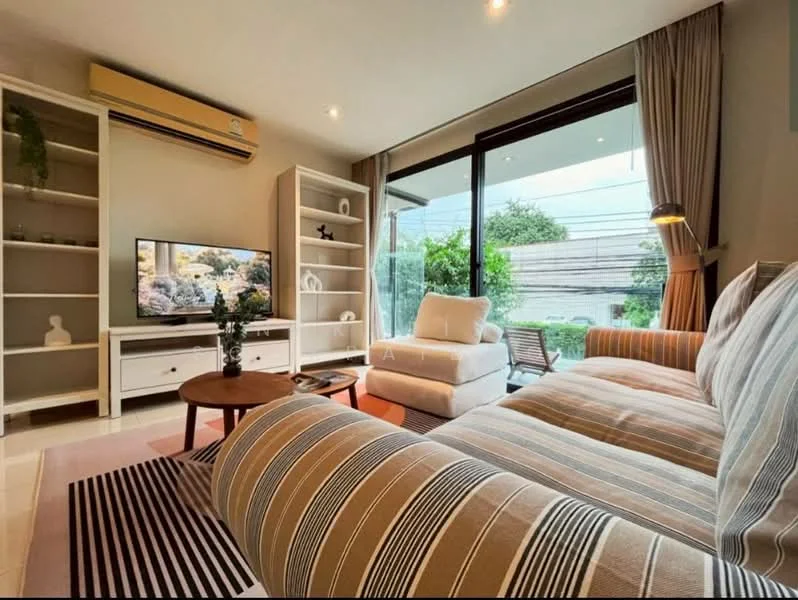 2 Bedroom condo in Socio Reference 61