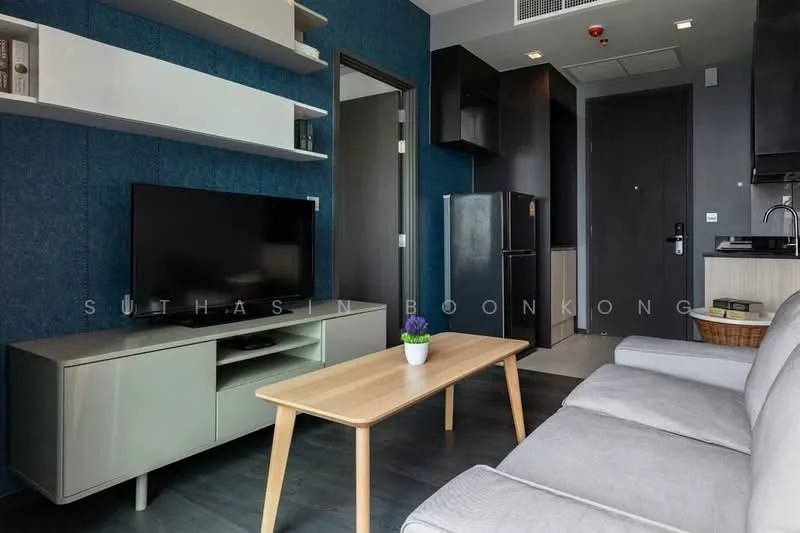 1 Bedroom condo in The Edge Sukhumvit 23