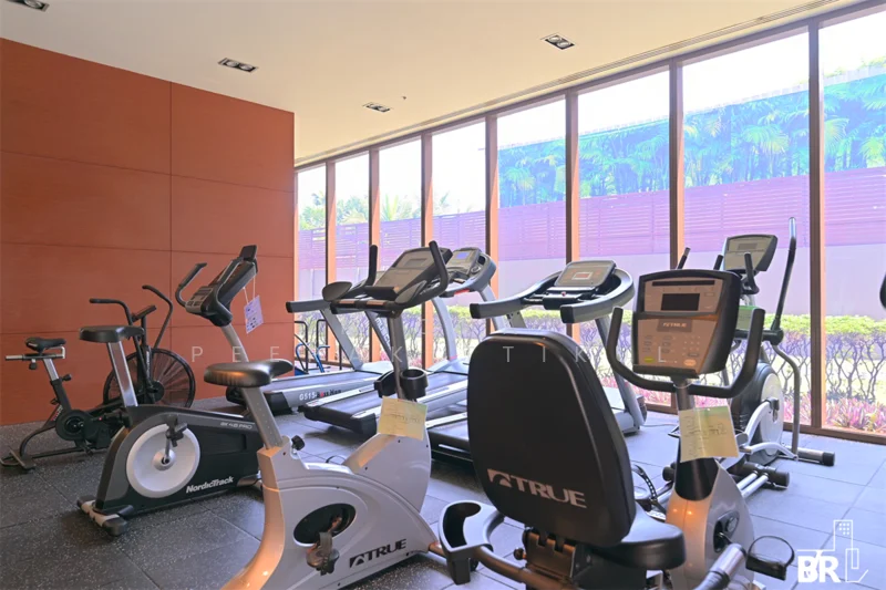 3 Bedroom condo in The Emporio Place