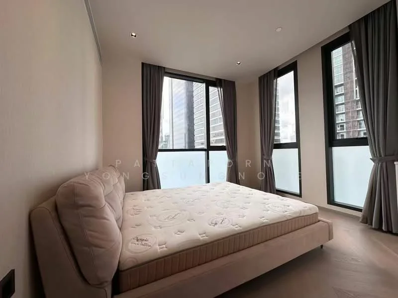 4 Bedroom condo in The Reserve Sathorn