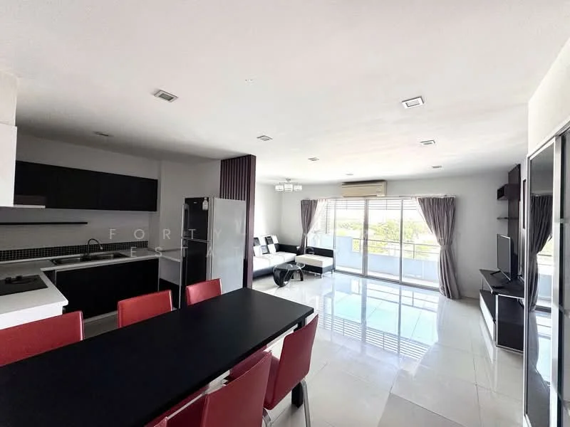 3 Bedroom condo in PP Plus Sukhumvit 71