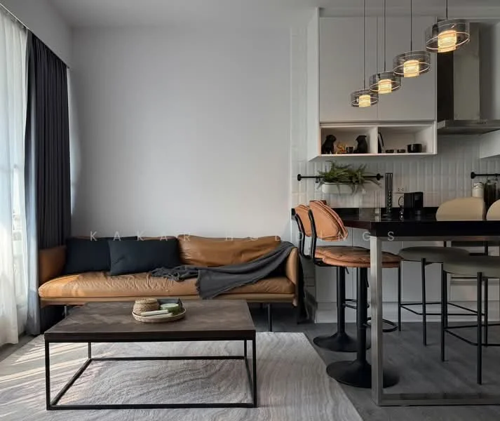 2 Bedroom condo in The Address Siam