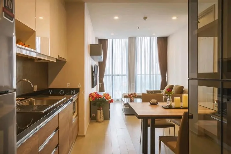 1 Bedroom condo in Noble Ploenchit