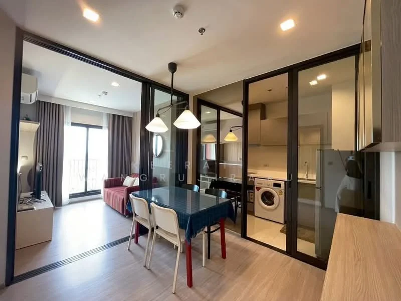 1 Bedroom condo in Life Asoke Hype