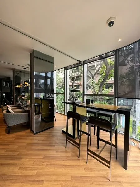 3 Bedroom condo in ASHTON Residence 41
