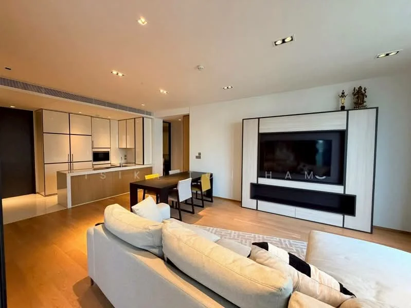 3 Bedroom condo in BEATNIQ Sukhumvit 32