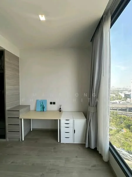 1 Bedroom condo in The Crest Park Residences