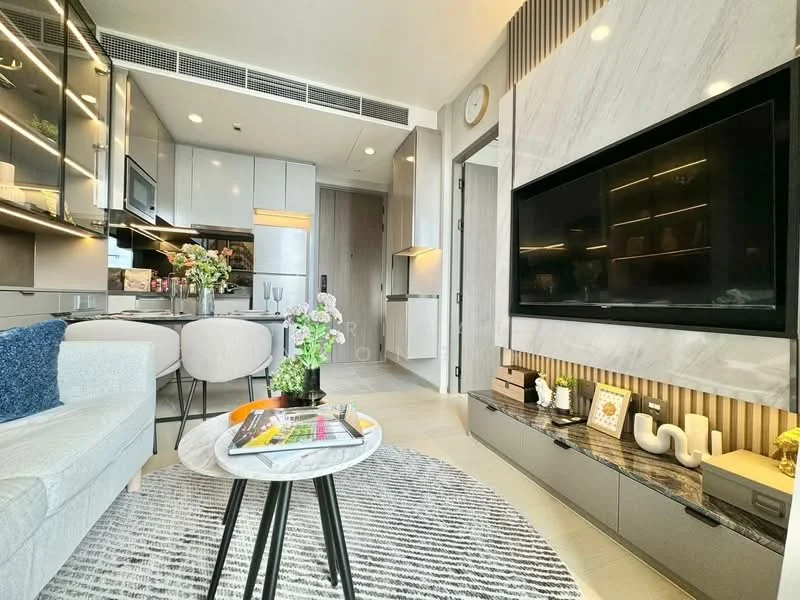 1 Bedroom condo in The Extro Phayathai-Rangnam