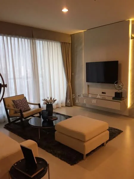 2 Bedroom condo in Rhythm Sukhumvit 42