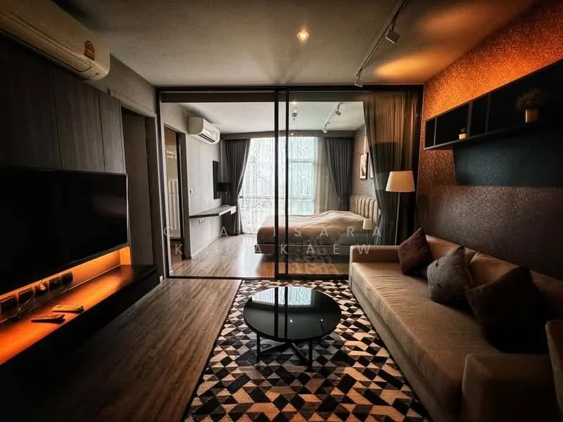 1 Bedroom condo in Rhythm Ekkamai