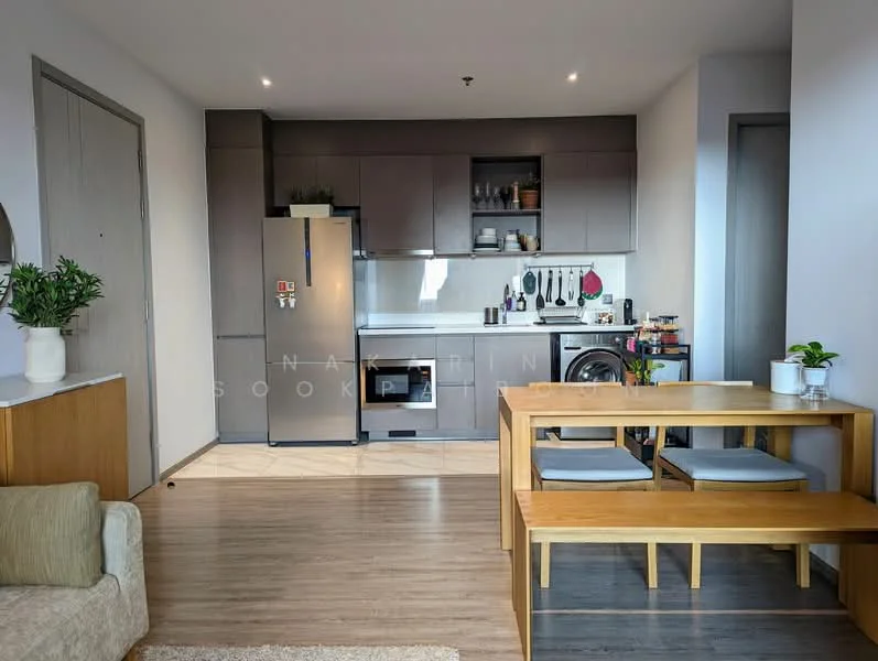 2 Bedroom condo in Rhythm Ekkamai