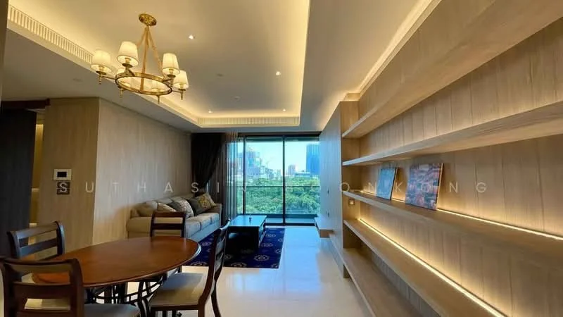 2 Bedroom condo in Sindhorn Tonson