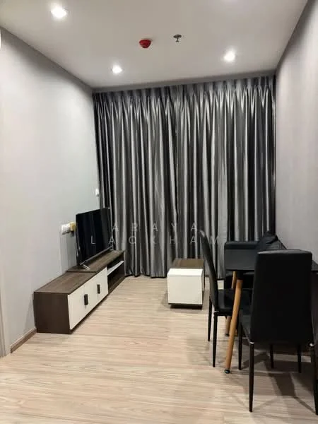 2 Bedroom condo in The Tree Hua Mak