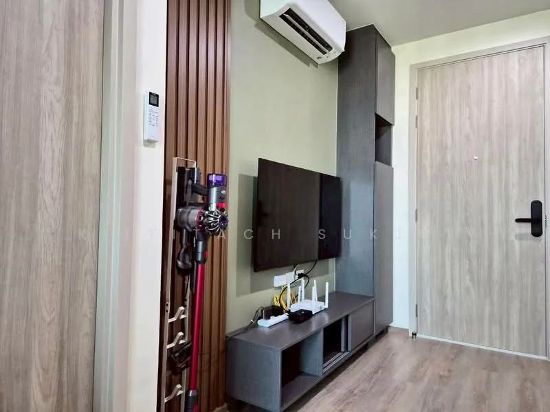 1 Bedroom condo in Nue District R9