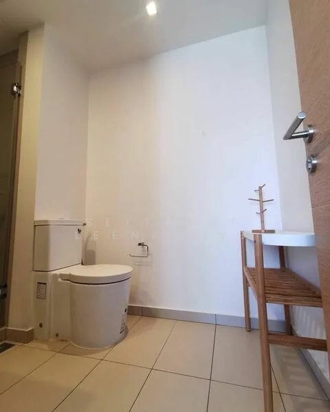 1 Bedroom condo in The Lofts Ekkamai