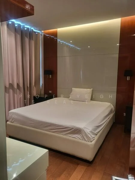 2 Bedroom condo in The Address Sukhumvit 28