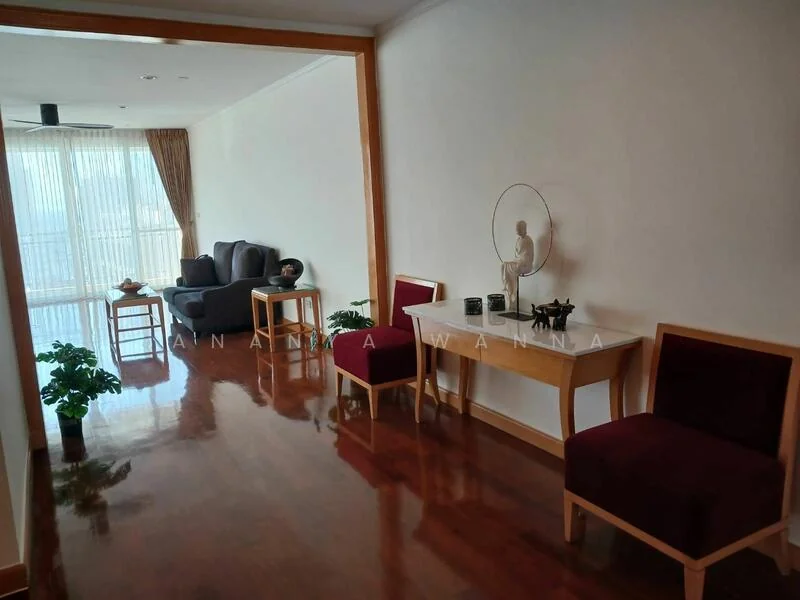 4 Bedroom condo in GM Height