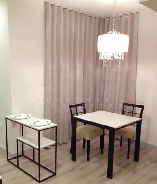2 Bedroom condo in Centric Sathorn-St Louis