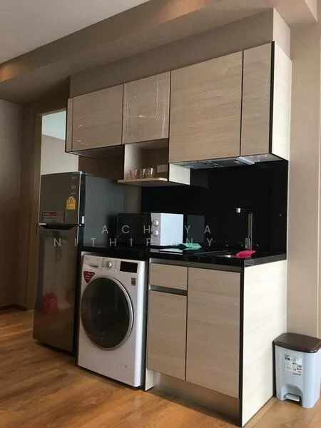 2 Bedroom condo in Park Origin Phrom Phong (Park 24)