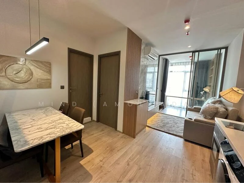 2 Bedroom condo in Rhythm Ekkamai Estate